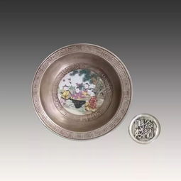玉貔貅、五彩仕女圖與虹膜科技 傳統(tǒng)收藏與數(shù)字守護(hù)的交融